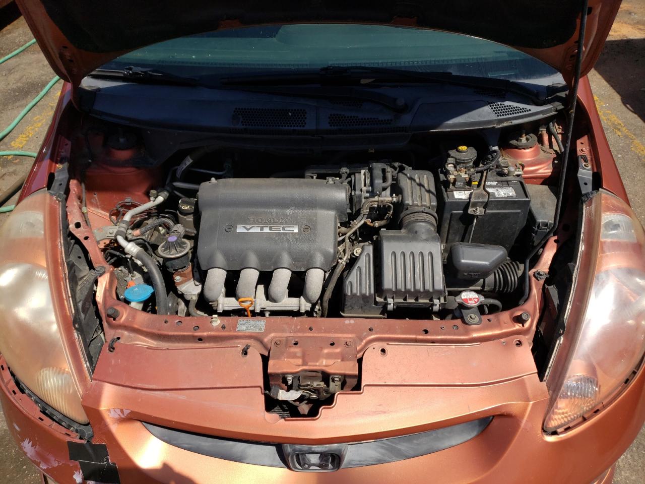 Photo 7 from auction – 2007 HONDA FIT S with VIN JHMGD38657S038981