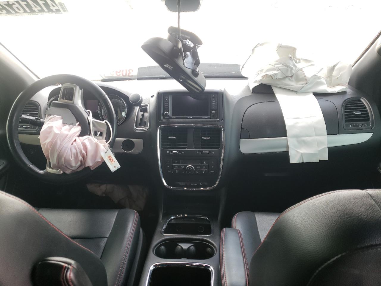 Photo 9 from auction – 2019 DODGE GRAND CARA with VIN 2C4RDGEG9KR712350