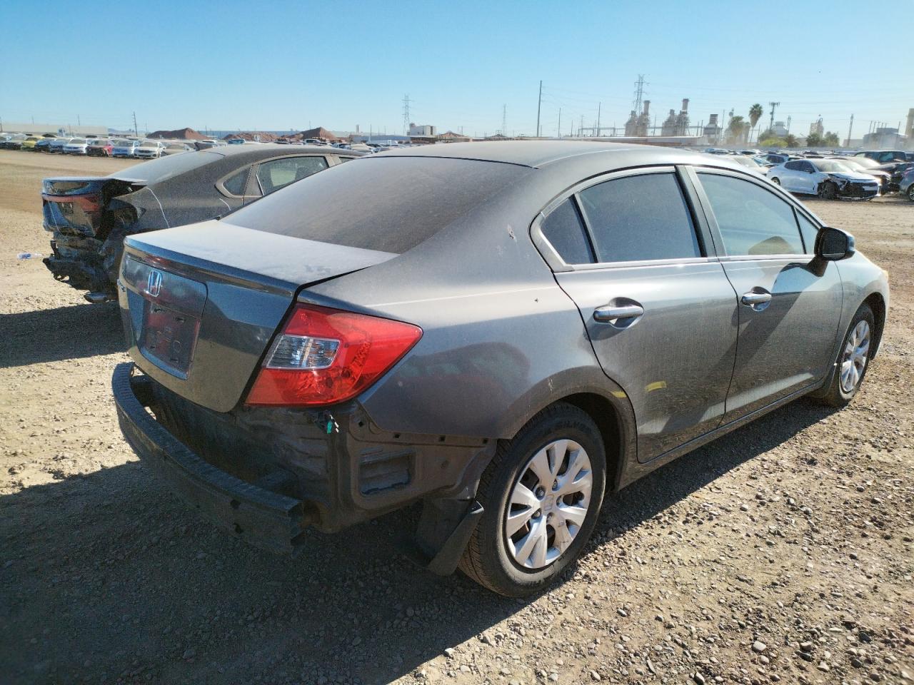 Photo 4 from auction – 2012 HONDA CIVIC LX with VIN 2HGFB2F53CH583829