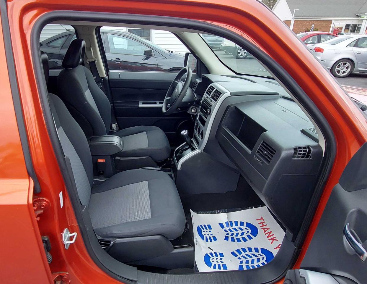 Photo 5 from auction – 2008 JEEP PATRIOT SP with VIN 1J8FF28W28D557454