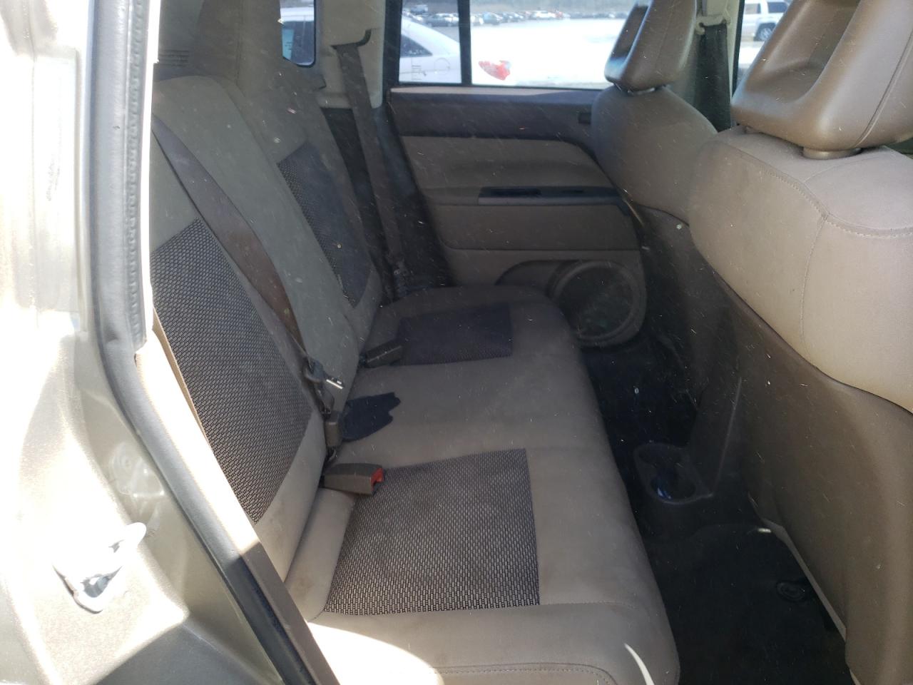 Photo 6 from auction – 2007 JEEP COMPASS with VIN 1J8FF47W97D278773