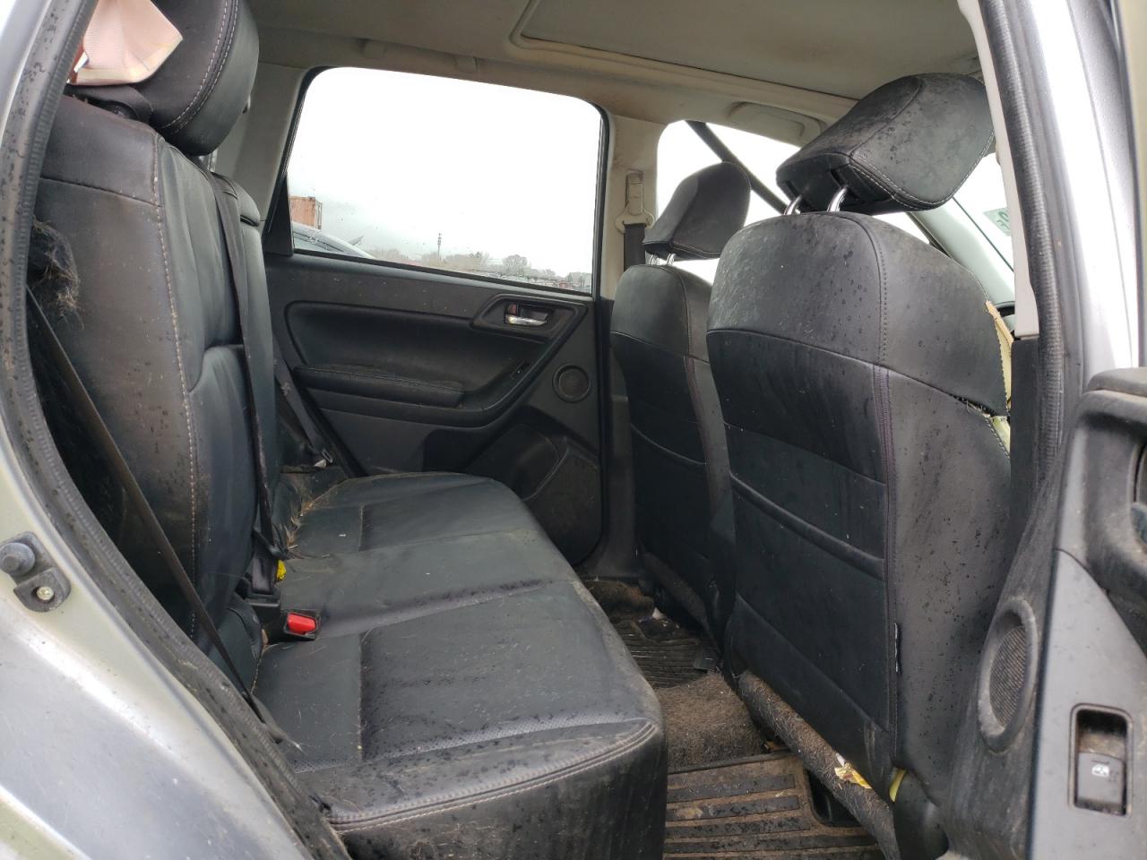 Photo 6 from auction – 2016 SUBARU FORESTER 2 with VIN JF2SJGVC5GH493530