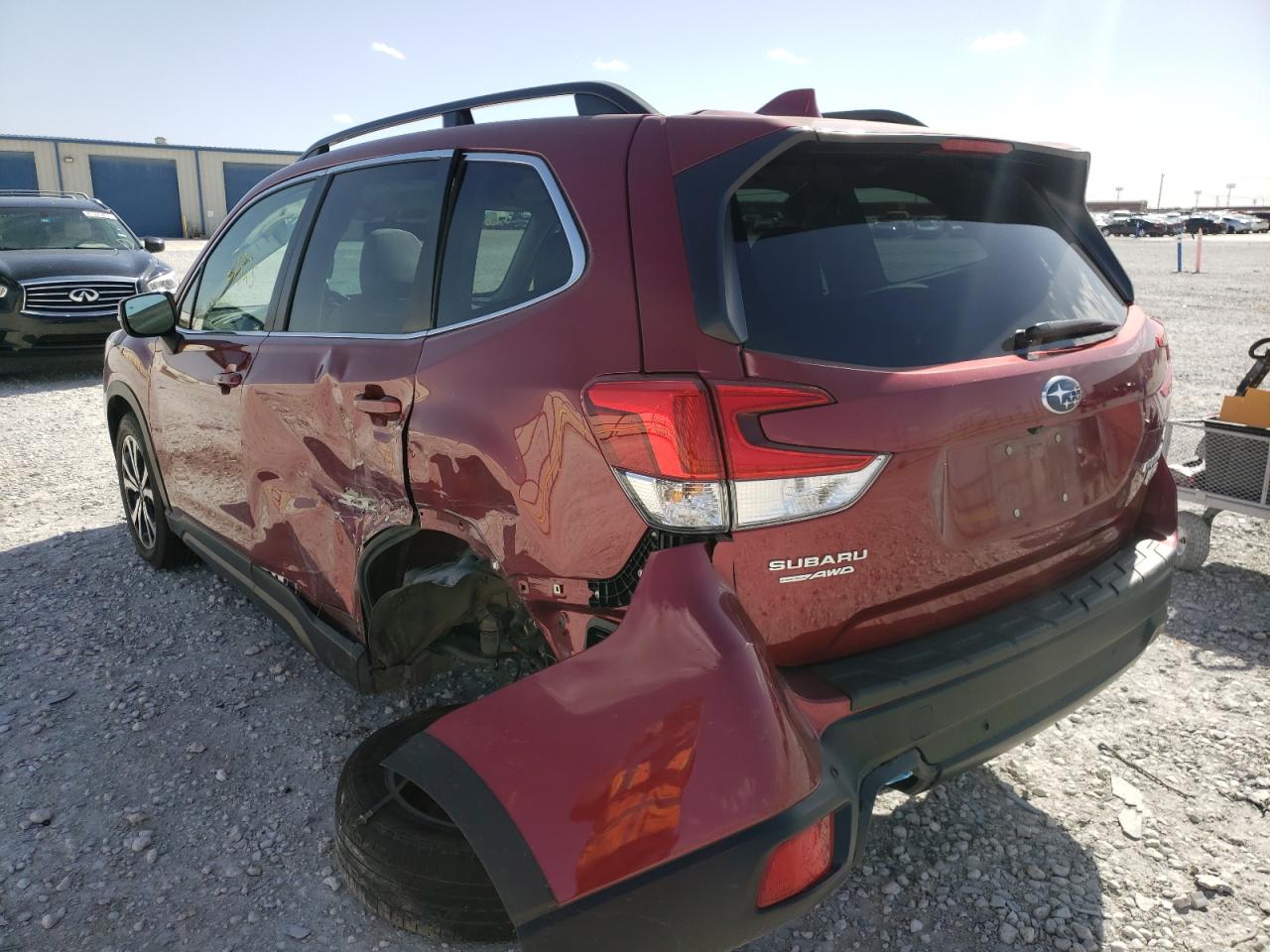 Photo 3 from auction – 2020 SUBARU FORESTER L with VIN JF2SKAUC6LH577720