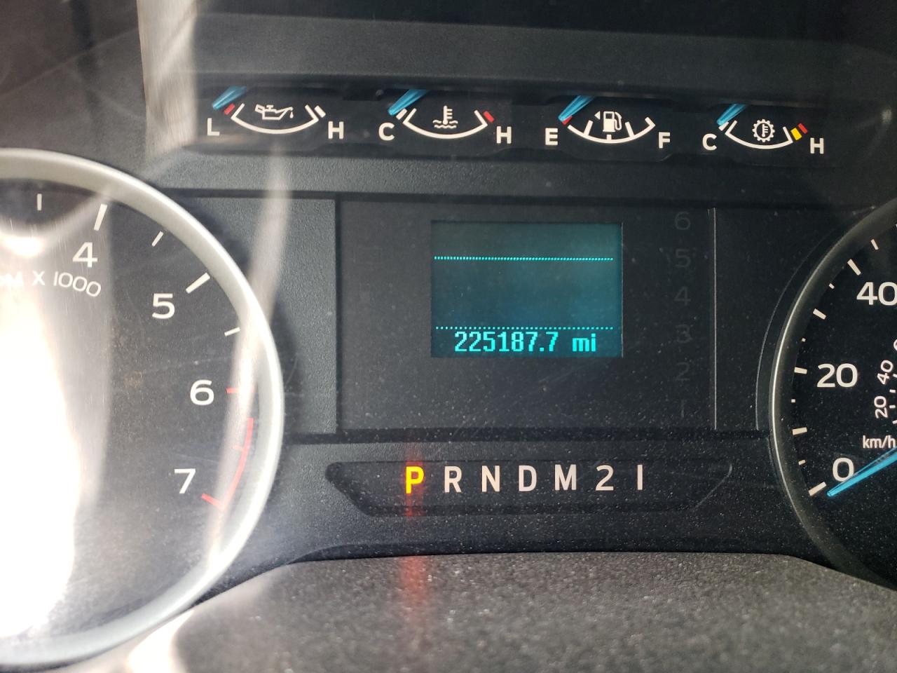 Photo 8 from auction – 2015 FORD F150 SUPER with VIN 1FTEX1CF3FKE25393