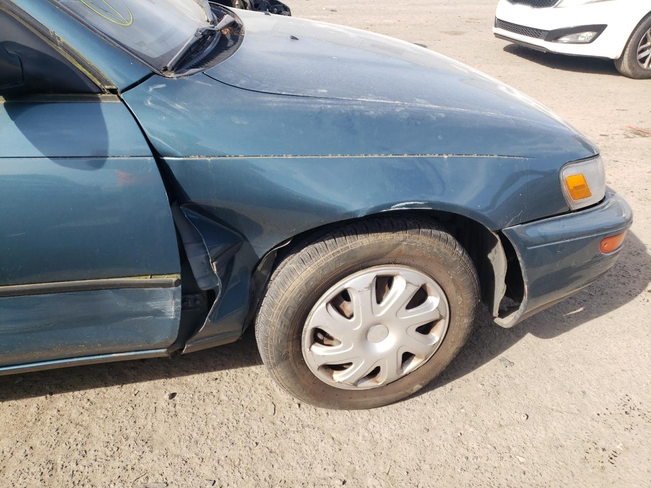 Photo 9 from auction – 1995 TOYOTA COROLLA LE with VIN JT2AE09B4S0084524
