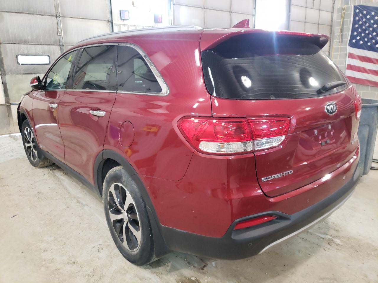 Photo 3 from auction – 2016 KIA SORENTO EX with VIN 5XYPHDA19GG017826