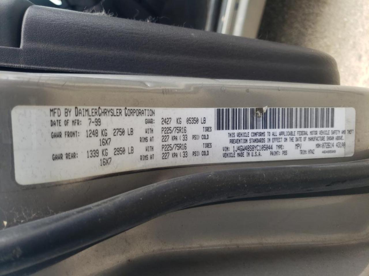 Photo 10 from auction – 2000 JEEP GRAND CHER with VIN 1J4GW48S8YC105044