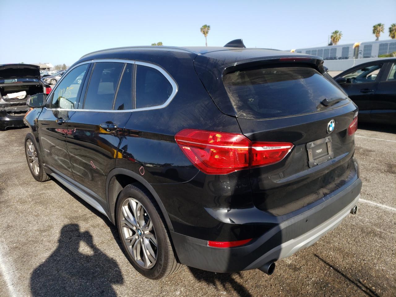 Photo 3 from auction – 2017 BMW X1 SDRIVE2 with VIN WBXHU7C36H5H34880