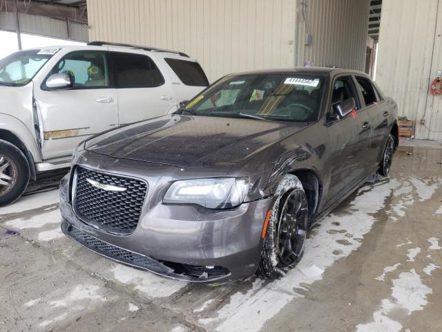 Photo 2 from auction – 2019 CHRYSLER 300 S with VIN 2C3CCAGG4KH648411