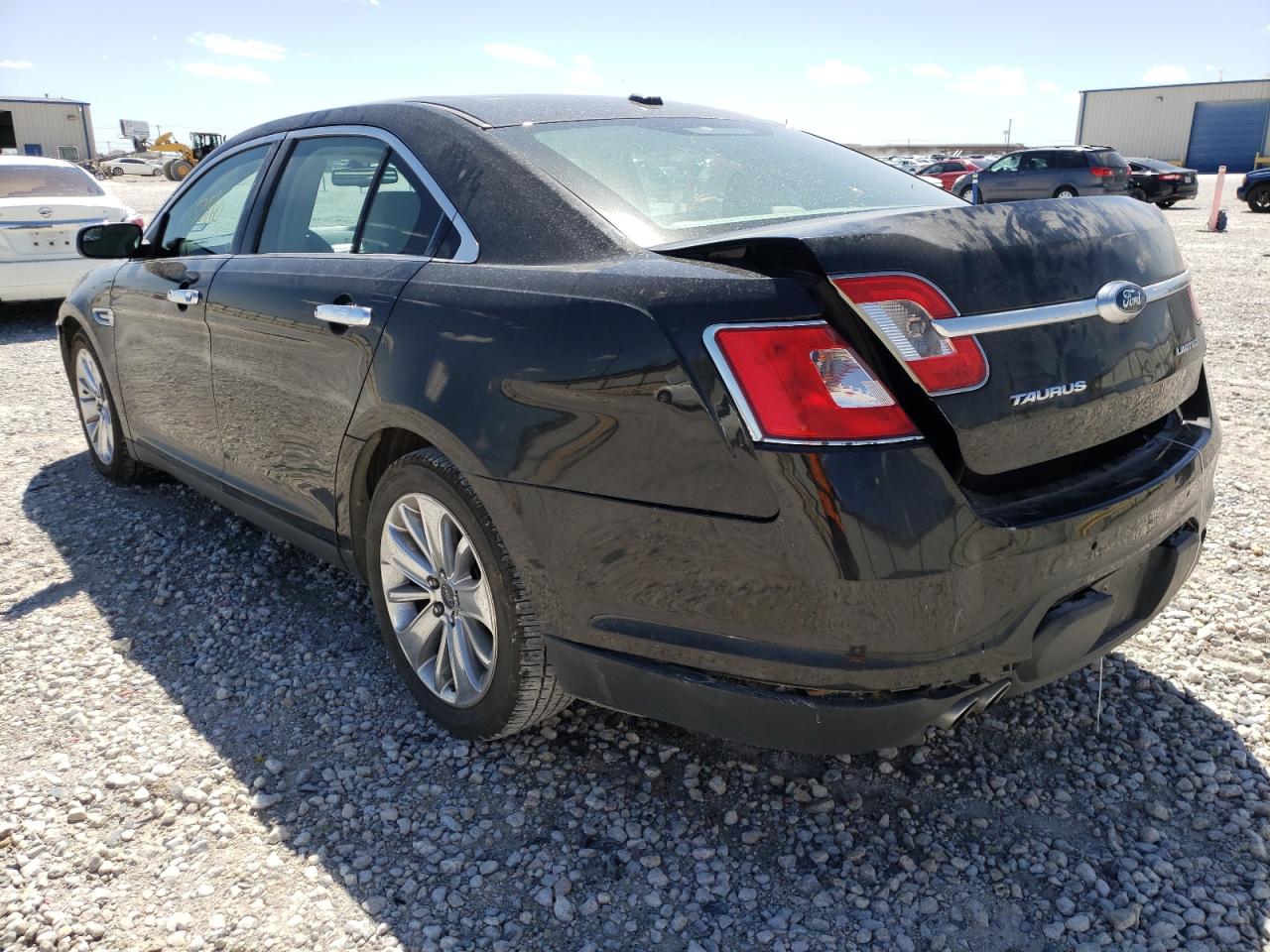 Photo 3 from auction – 2012 FORD TAURUS LIM with VIN 1FAHP2FW8CG122984