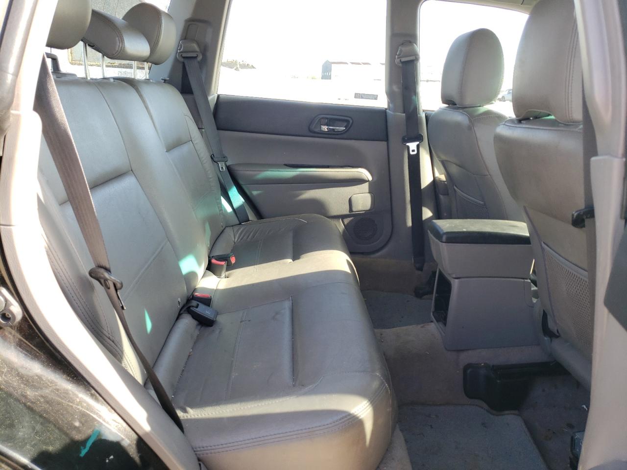 Photo 6 from auction – 2004 SUBARU FORESTER 2 with VIN JF1SG65684H708840