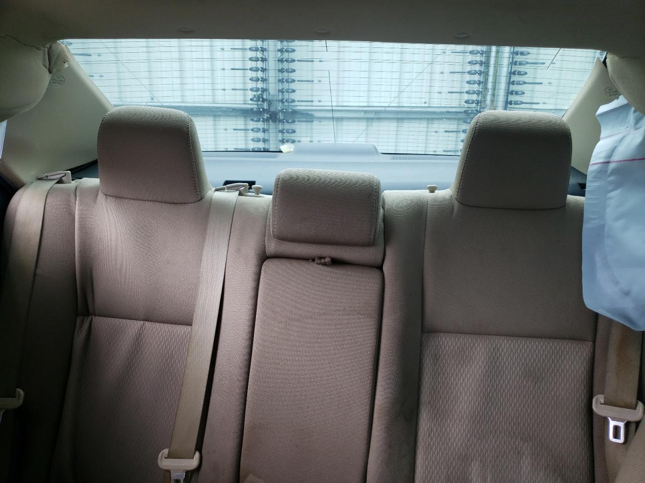Photo 6 from auction – 2015 TOYOTA COROLLA L with VIN 2T1BURHE1FC251920
