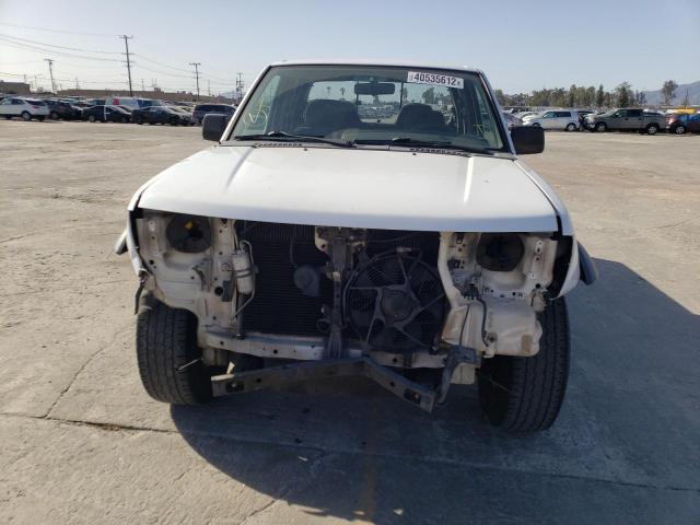 Photo 9 from auction – 2000 NISSAN FRONTIER C with VIN 1N6ED27T7YC307677