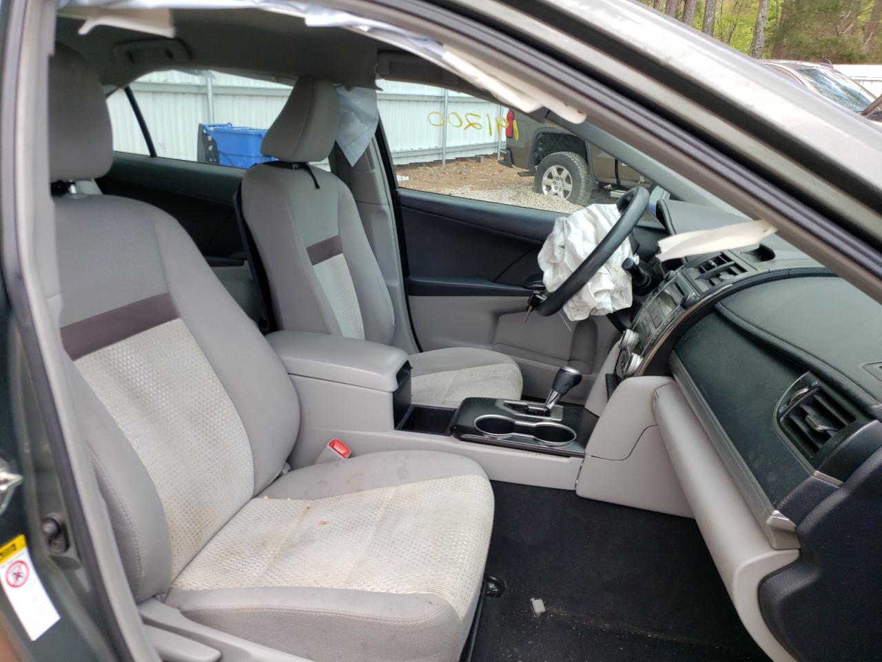 Photo 5 from auction – 2012 TOYOTA CAMRY with VIN 4T1BF1FK1CU636781