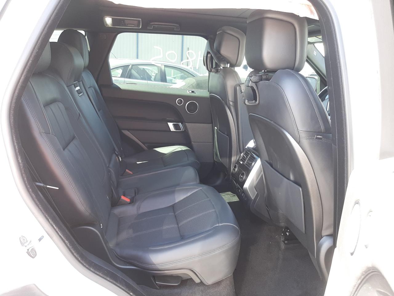 Photo 6 from auction – 2022 LAND ROVER RANGE ROVE with VIN SALWR2SUXNA202236