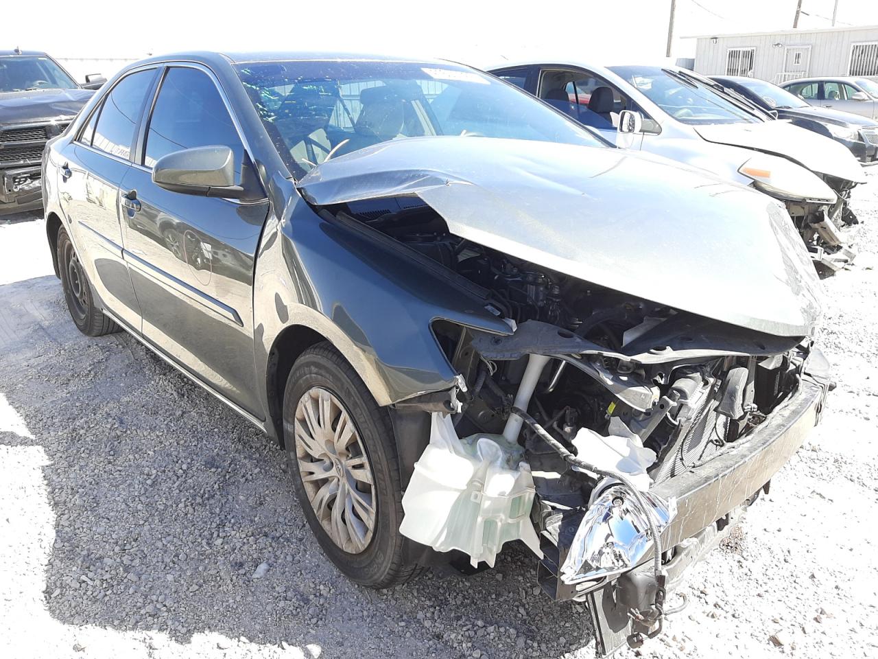 TOYOTA CAMRY L 2014 with VIN 4T4BF1FK2ER433875 - Photo from auction