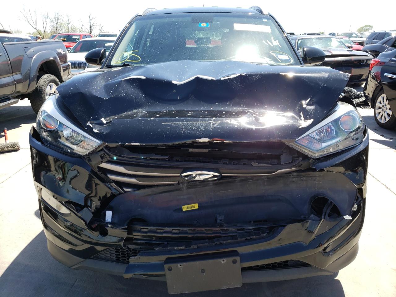 Photo 9 from auction – 2016 HYUNDAI TUCSON LIM with VIN KM8J33A49GU051400