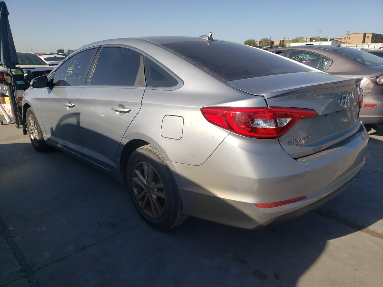 Photo 3 from auction – 2017 HYUNDAI SONATA SE with VIN 5NPE24AF1HH523178