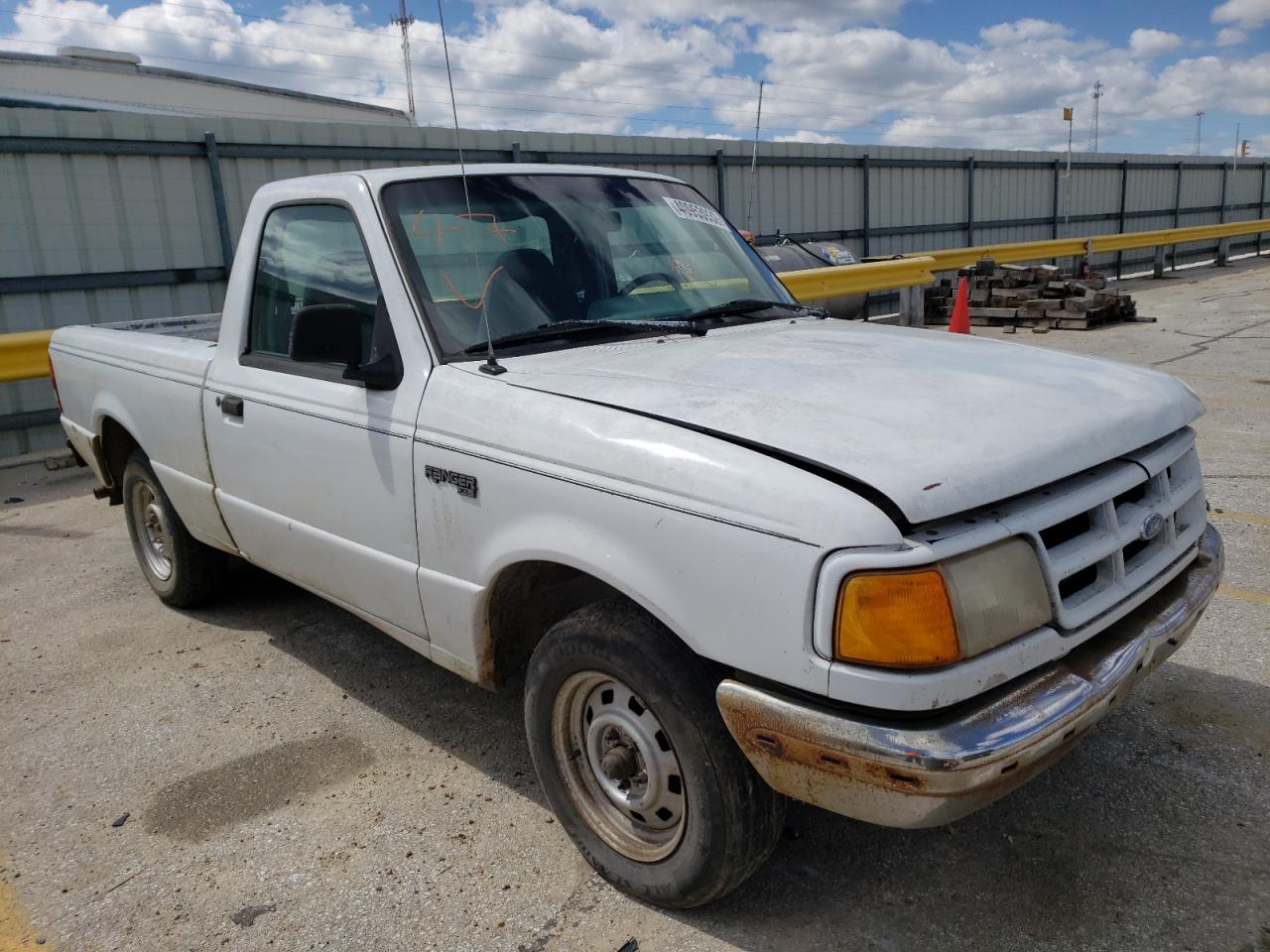 FORD RANGER 1994 with VIN 1FTCR10A3RUD87067 - Photo from auction