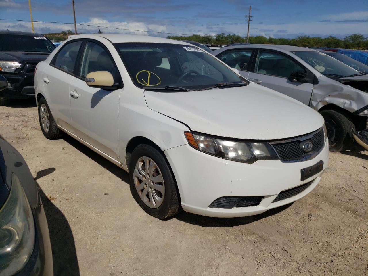KIA FORTE EX 2010 with VIN KNAFU4A21A5117402 - Photo from auction