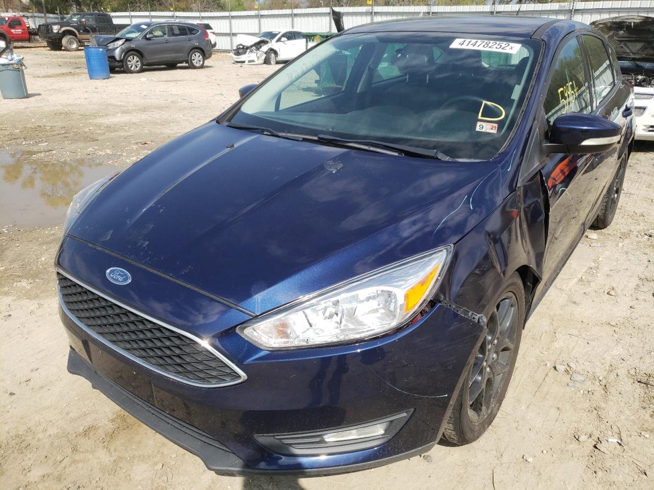 Photo 2 from auction – 2016 FORD FOCUS SE with VIN 1FADP3K20GL385989