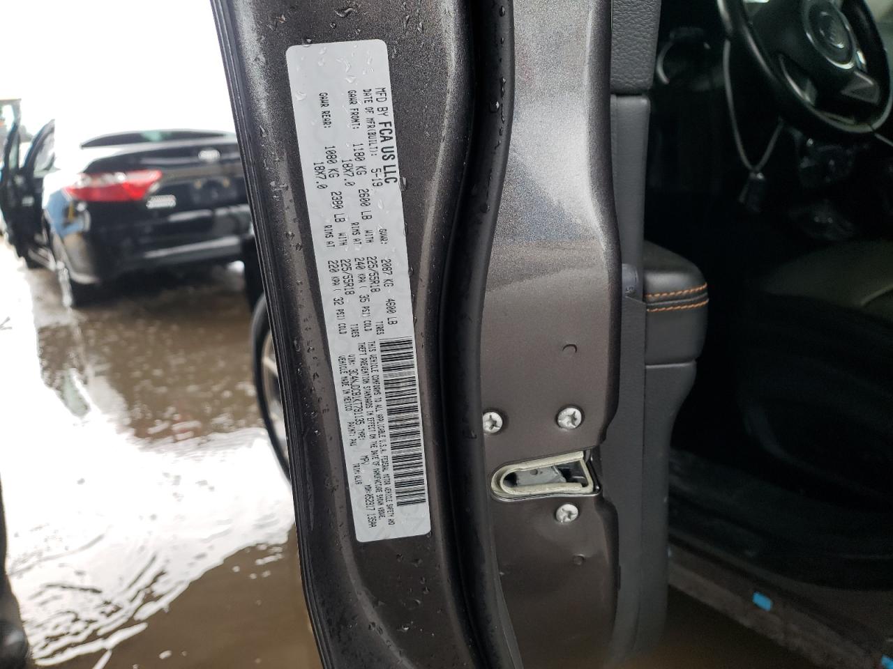 Zdjęcie 10 z aukcji – 2019 JEEP COMPASS LI z VIN 3C4NJDCB1KT791135