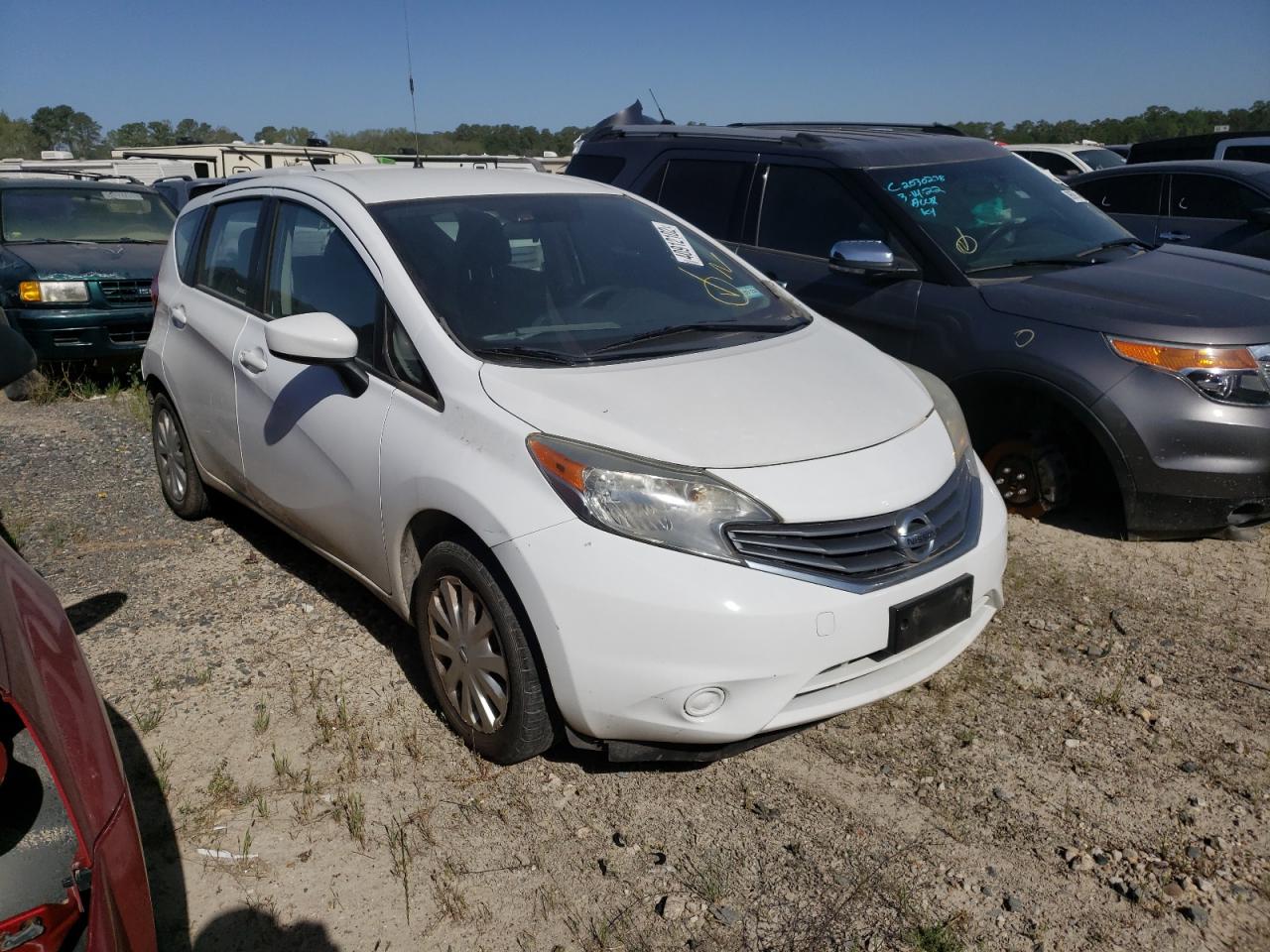NISSAN VERSA NOTE 2015 with VIN 3N1CE2CP7FL419402 - Photo from auction