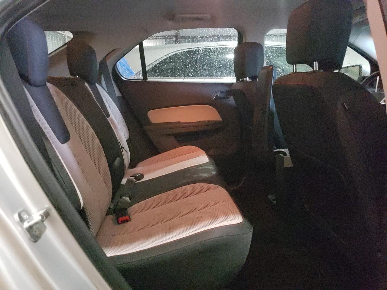 Photo 6 from auction – 2017 CHEVROLET EQUINOX LT with VIN 2GNALCEK2H1503642