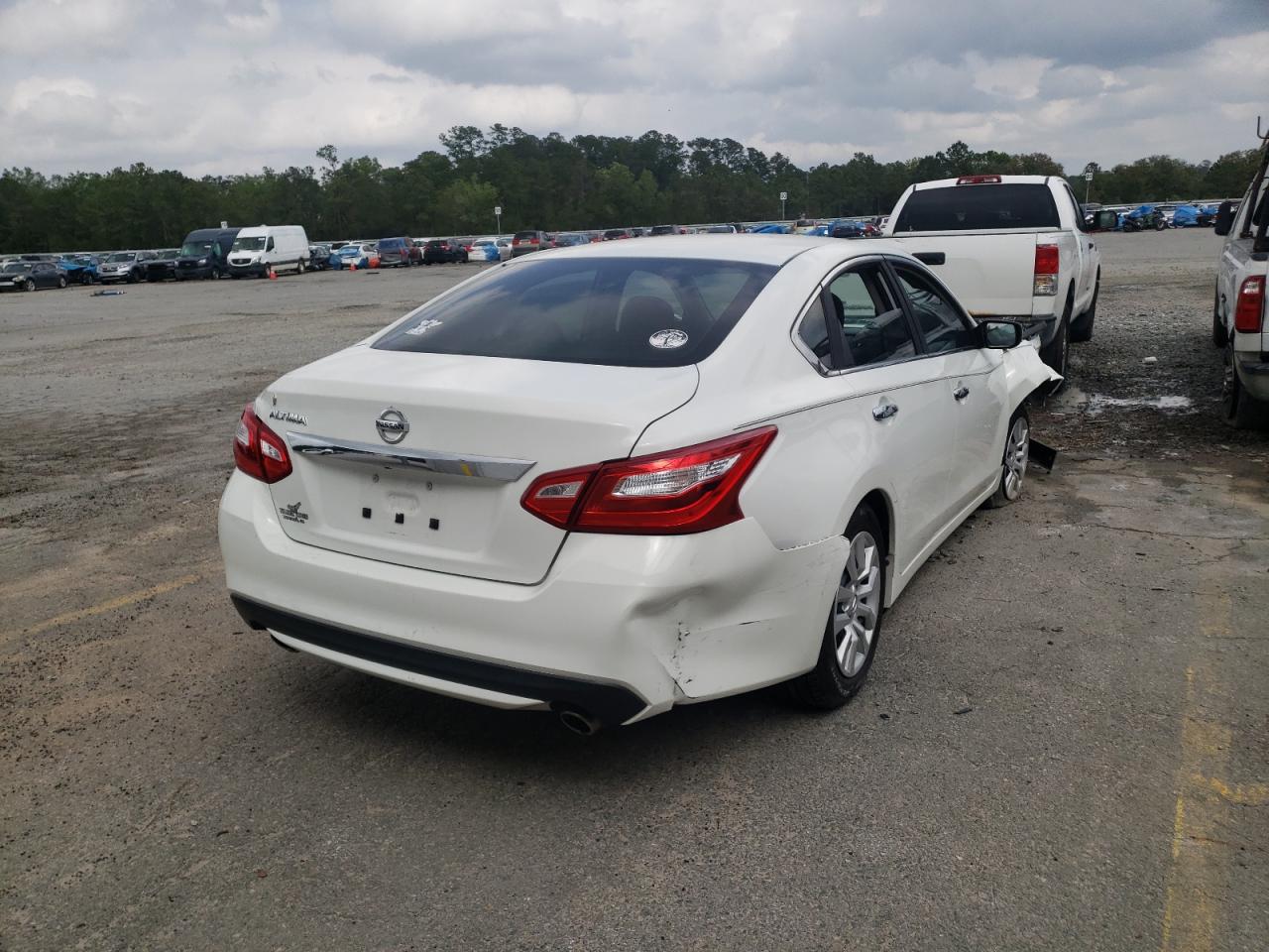 Photo 4 from auction – 2016 NISSAN ALTIMA 2.5 with VIN 1N4AL3AP9GN359259