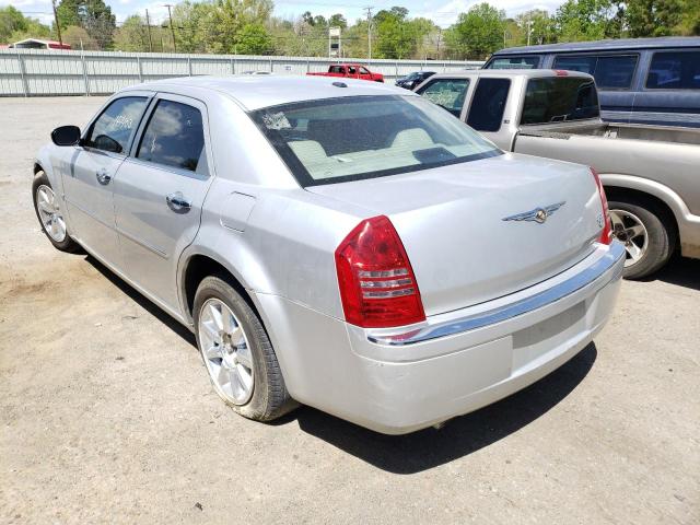 Photo 3 from auction – 2007 CHRYSLER 300C with VIN 2C3KA63H87H822100