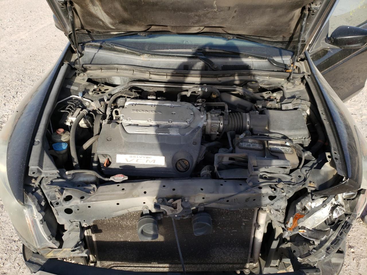 Photo 7 from auction – 2011 HONDA ACCORD EXL with VIN 1HGCP3F88BA007753