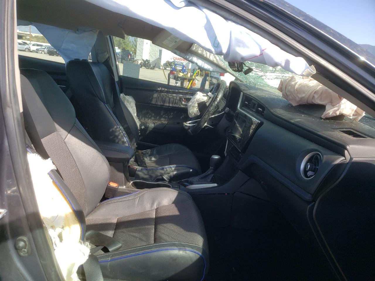 Photo 5 from auction – 2019 TOYOTA COROLLA L with VIN 5YFBURHE7KP926079