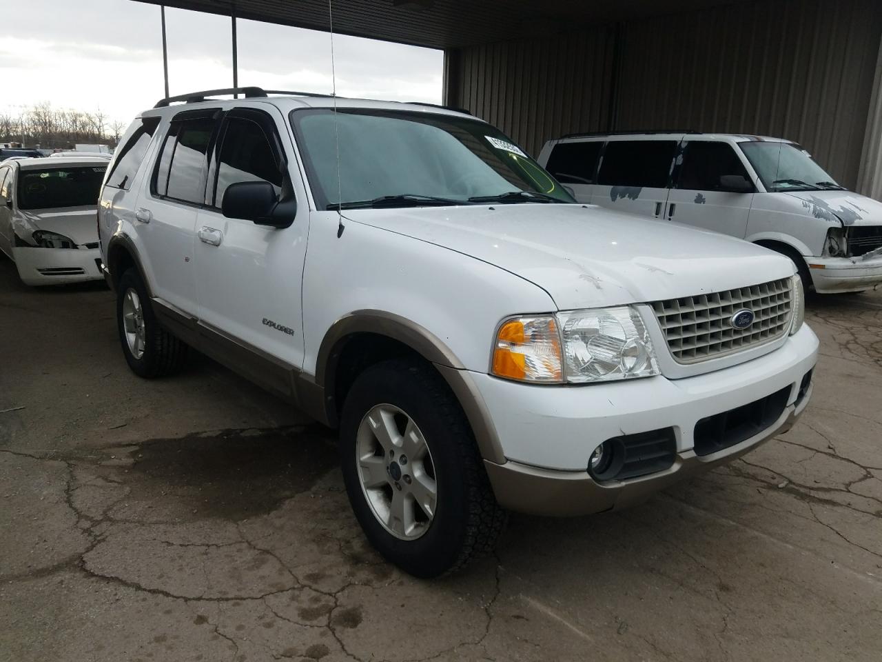 FORD EXPLORER E 2004 with VIN 1FMZU74W24UA54624 - Photo from auction