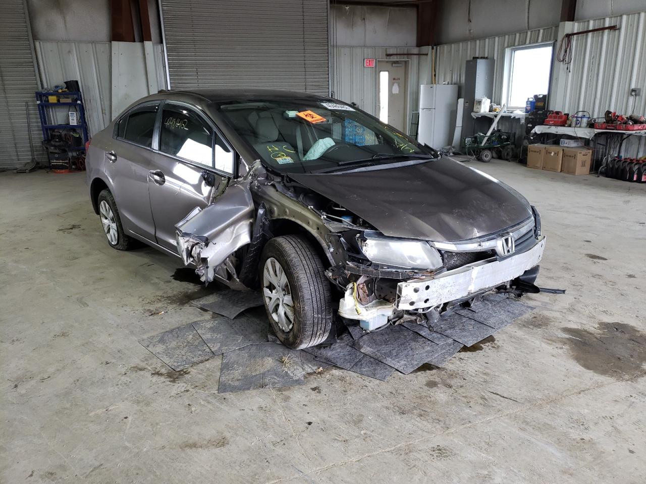 Photo 1 from auction – 2012 HONDA CIVIC LX with VIN 2HGFB2F54CH588747