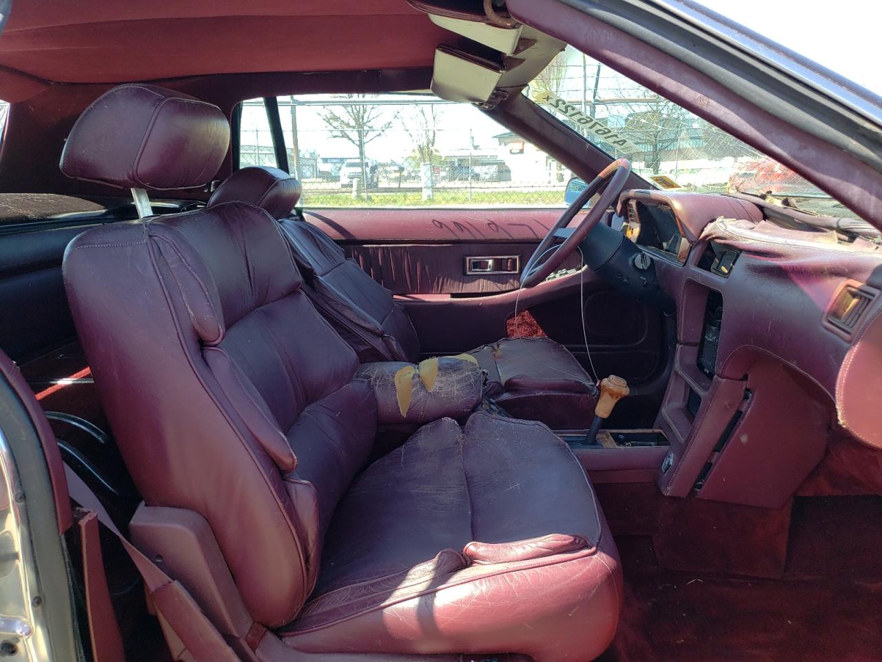 Photo 5 from auction – 1989 CHRYSLER TC BY MASE with VIN ZC2FP1109KB202170