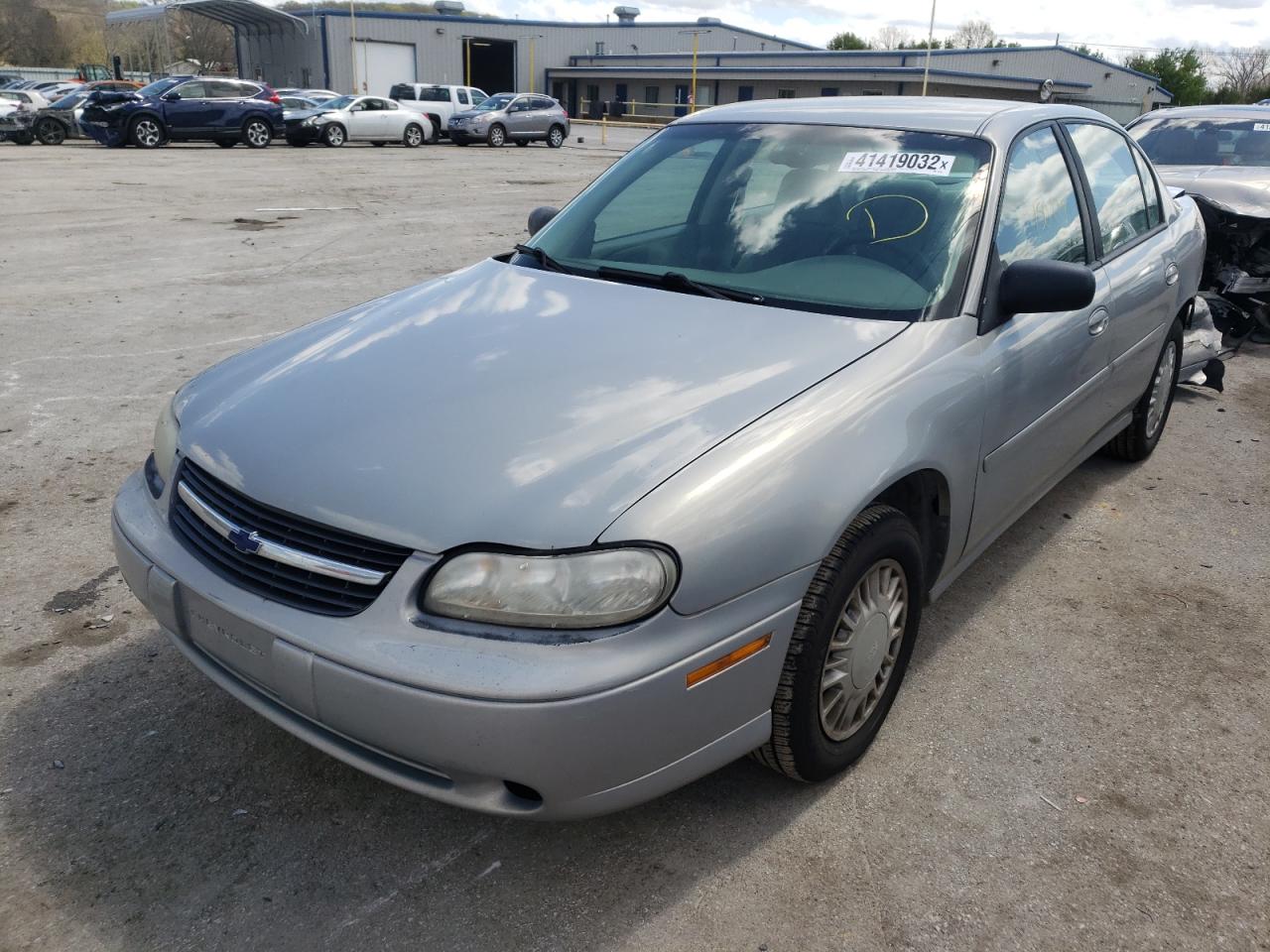Photo 2 from auction – 2000 CHEVROLET MALIBU with VIN 1G1ND52J8Y6132552