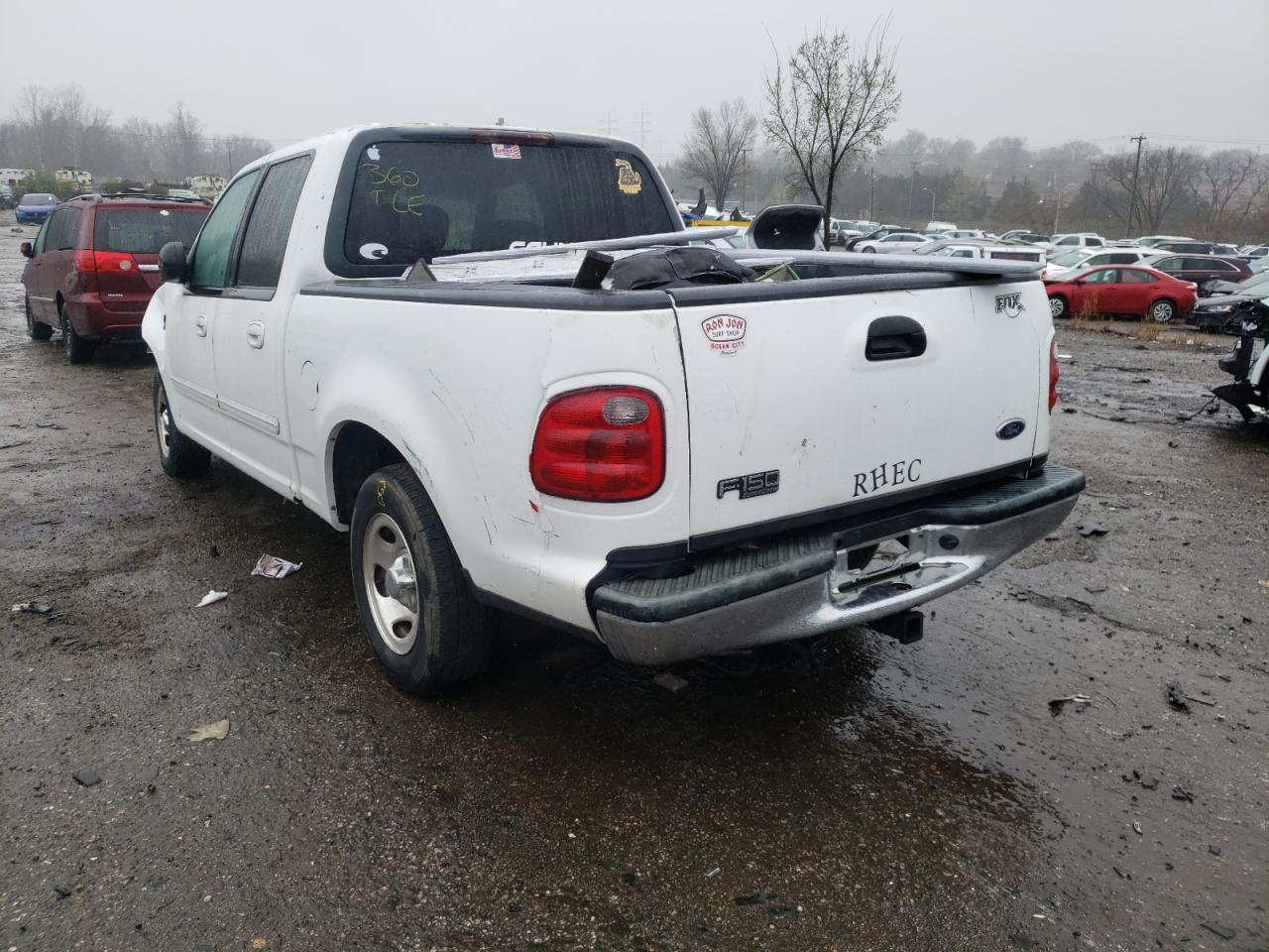Photo 3 from auction – 2002 FORD F150 SUPER with VIN 1FTRW07L82KB07648