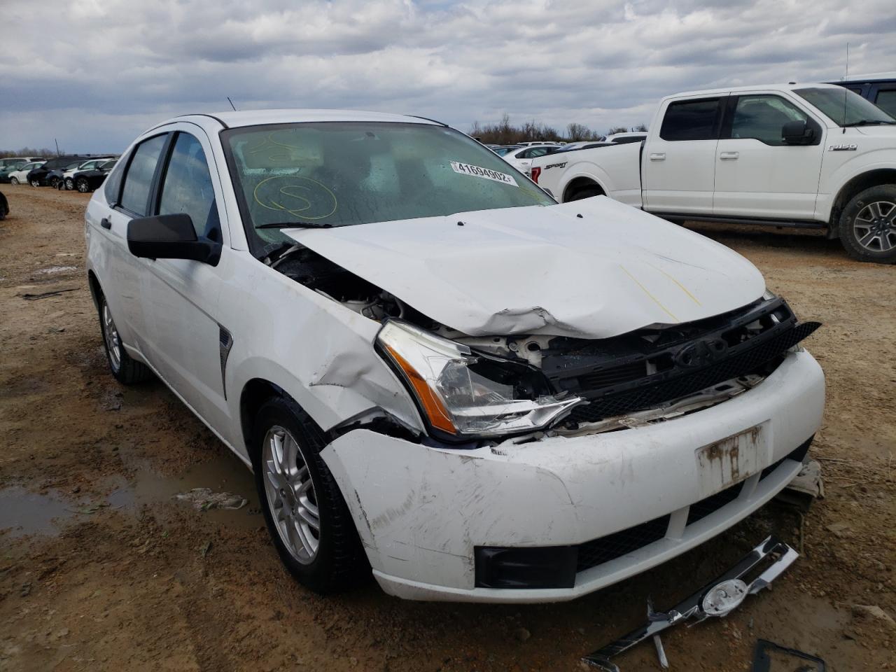 FORD FOCUS 2008 with VIN 1FAHP35NX8W151222 - Photo from auction
