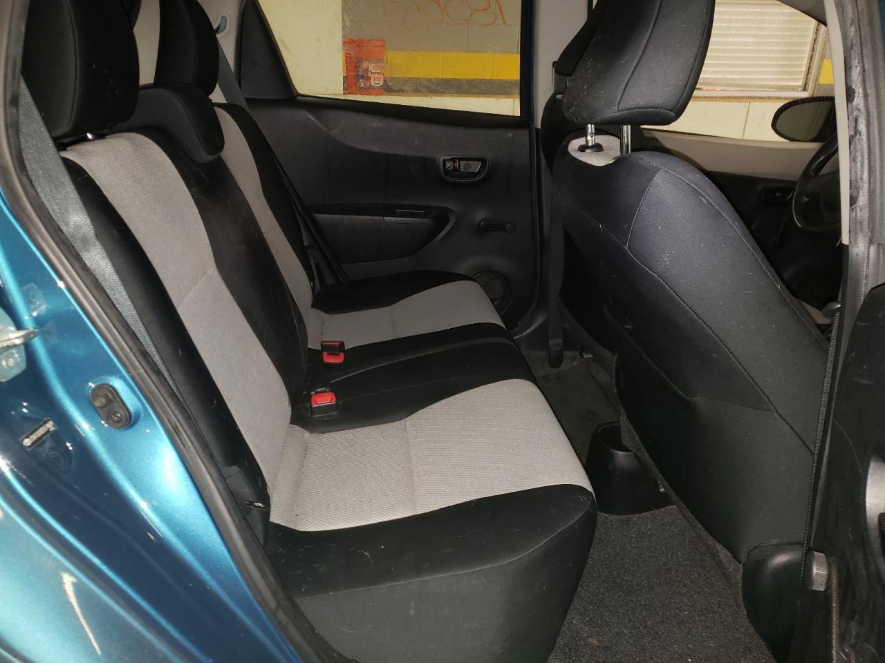 Photo 6 from auction – 2014 TOYOTA YARIS with VIN JTDKTUD30ED574609
