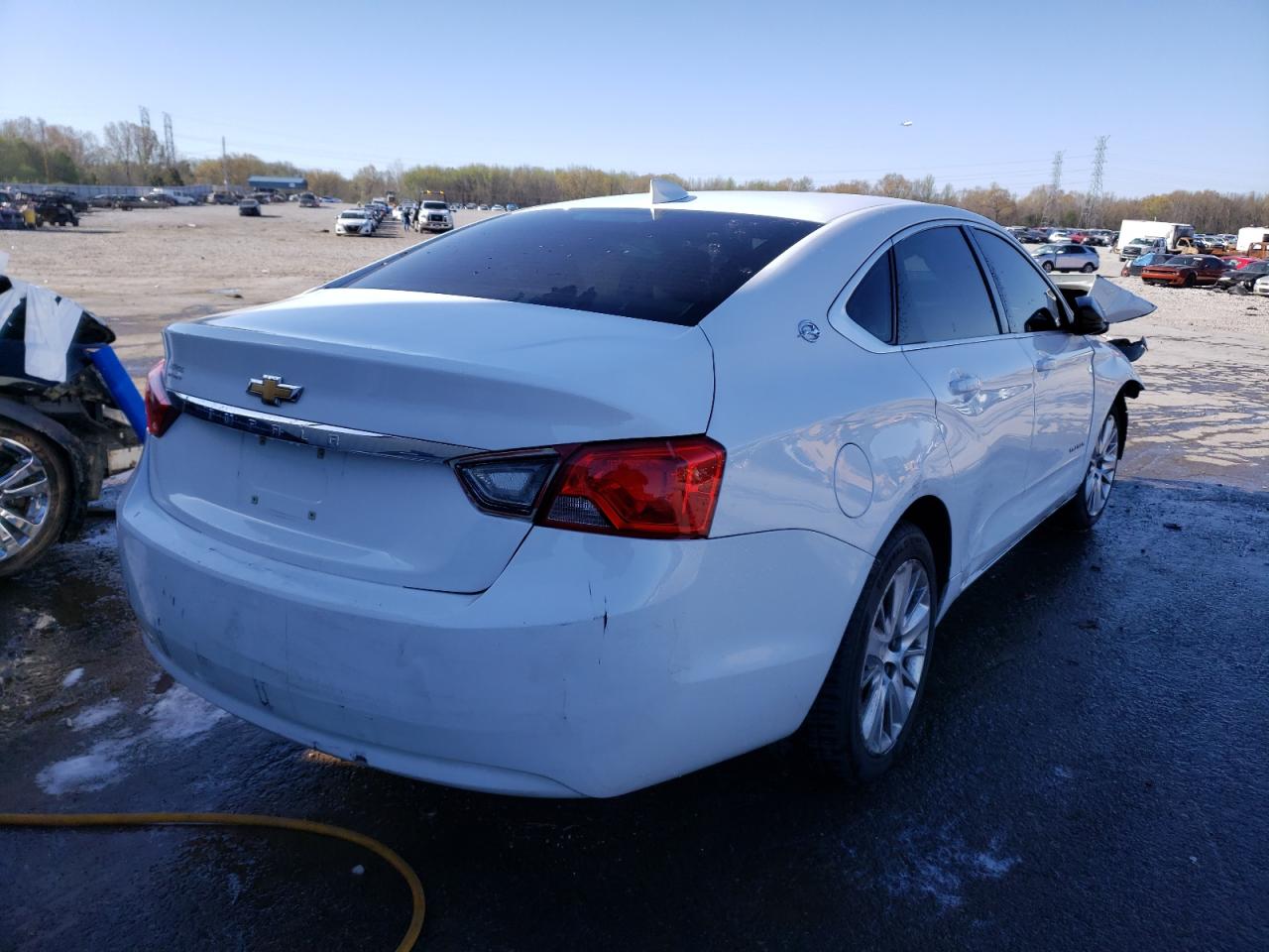 Photo 4 from auction – 2017 CHEVROLET IMPALA LS with VIN 2G11Z5SA0H9165232