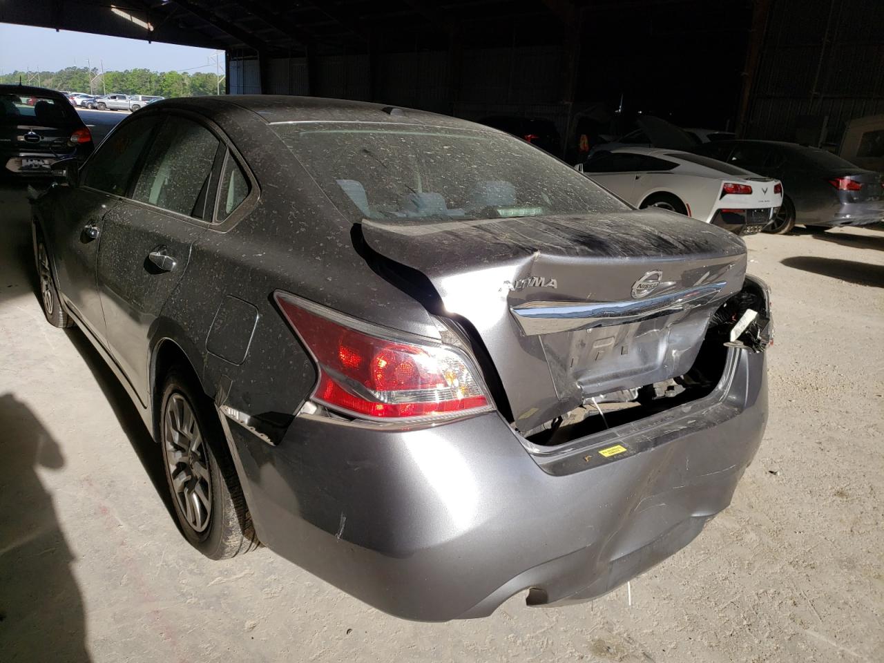 Photo 3 from auction – 2015 NISSAN ALTIMA 2.5 with VIN 1N4AL3AP0FC453590