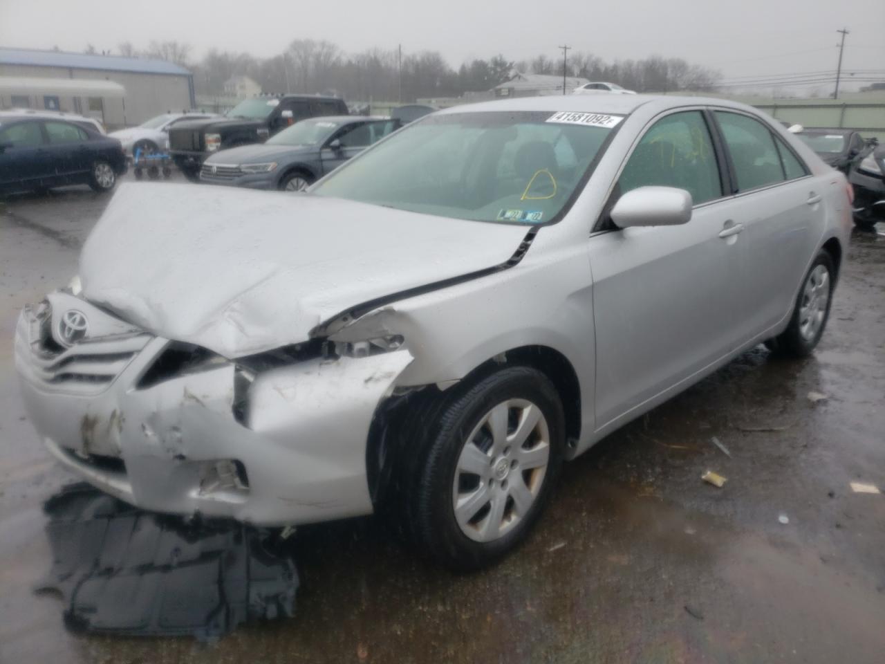 Photo 2 from auction – 2011 TOYOTA CAMRY BASE with VIN 4T1BF3EK5BU661324
