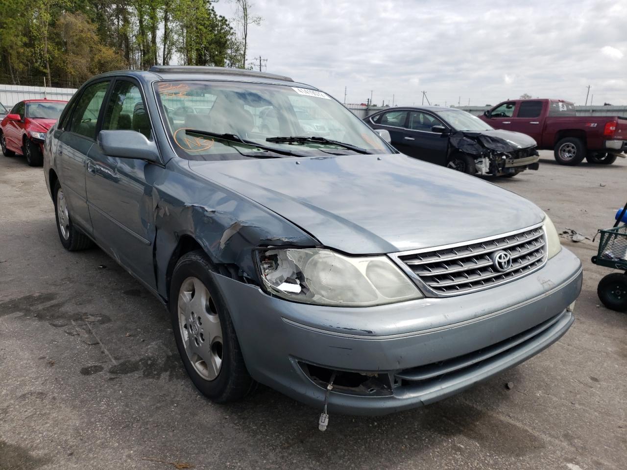 TOYOTA AVALON XL 2003 with VIN 4T1BF28B93U336988 - Photo from auction