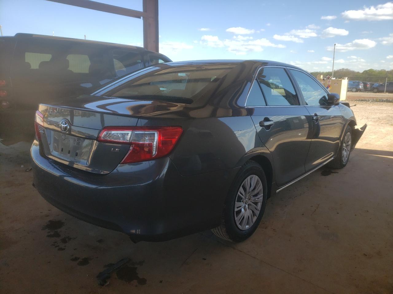 Photo 4 from auction – 2012 TOYOTA CAMRY BASE with VIN 4T1BF1FK2CU004517