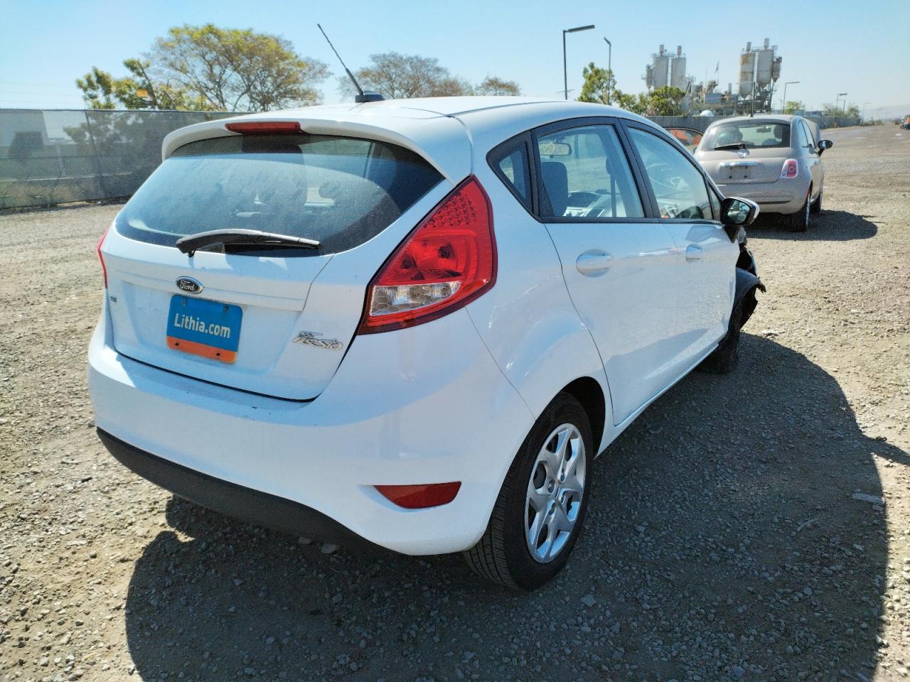 صورة رقم 4 من المزاد - 2012 FORD FIESTA SE مع VIN 3FADP4EJ9CM183167