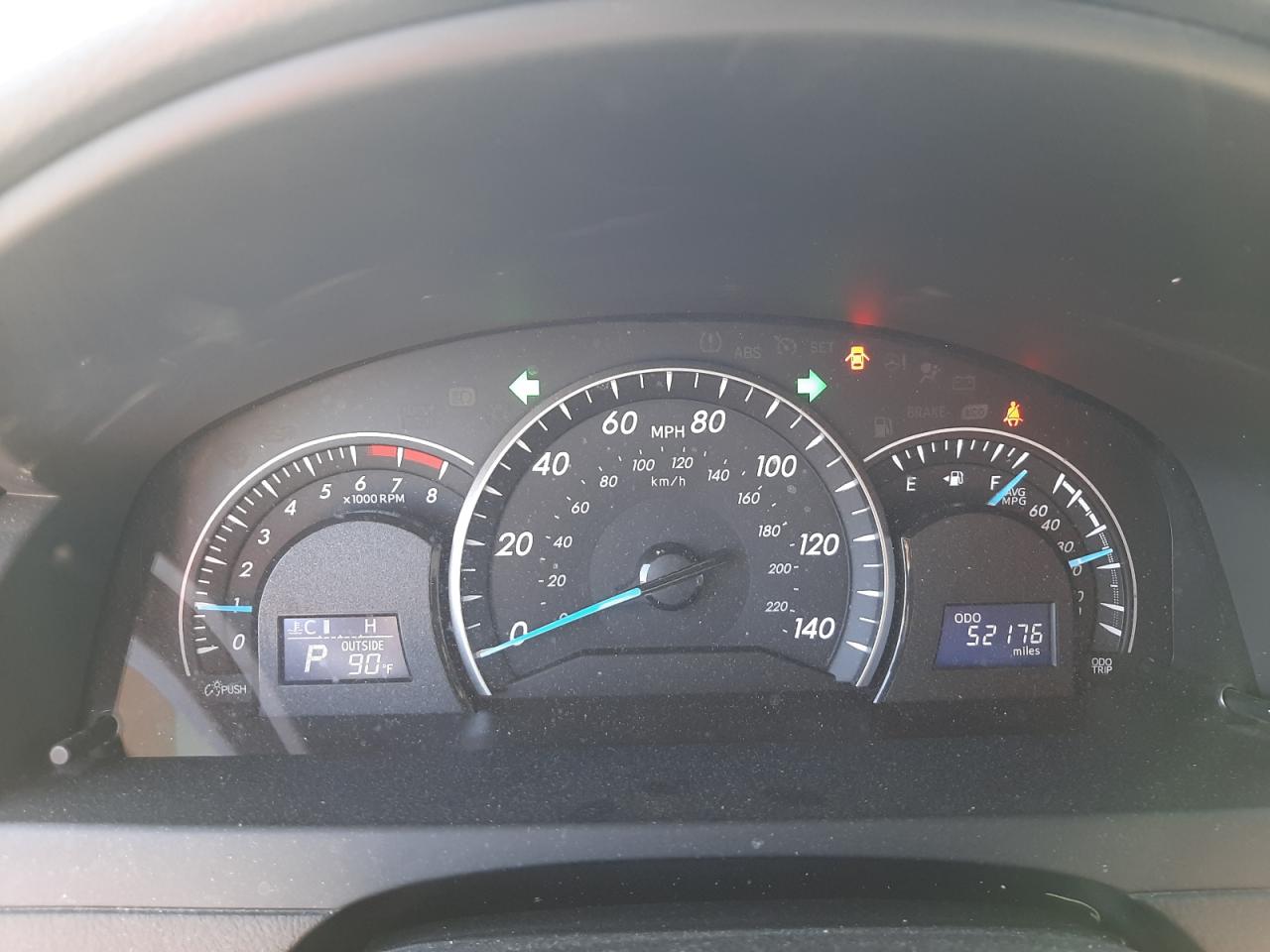Photo 8 from auction – 2014 TOYOTA CAMRY L with VIN 4T4BF1FK2ER433875