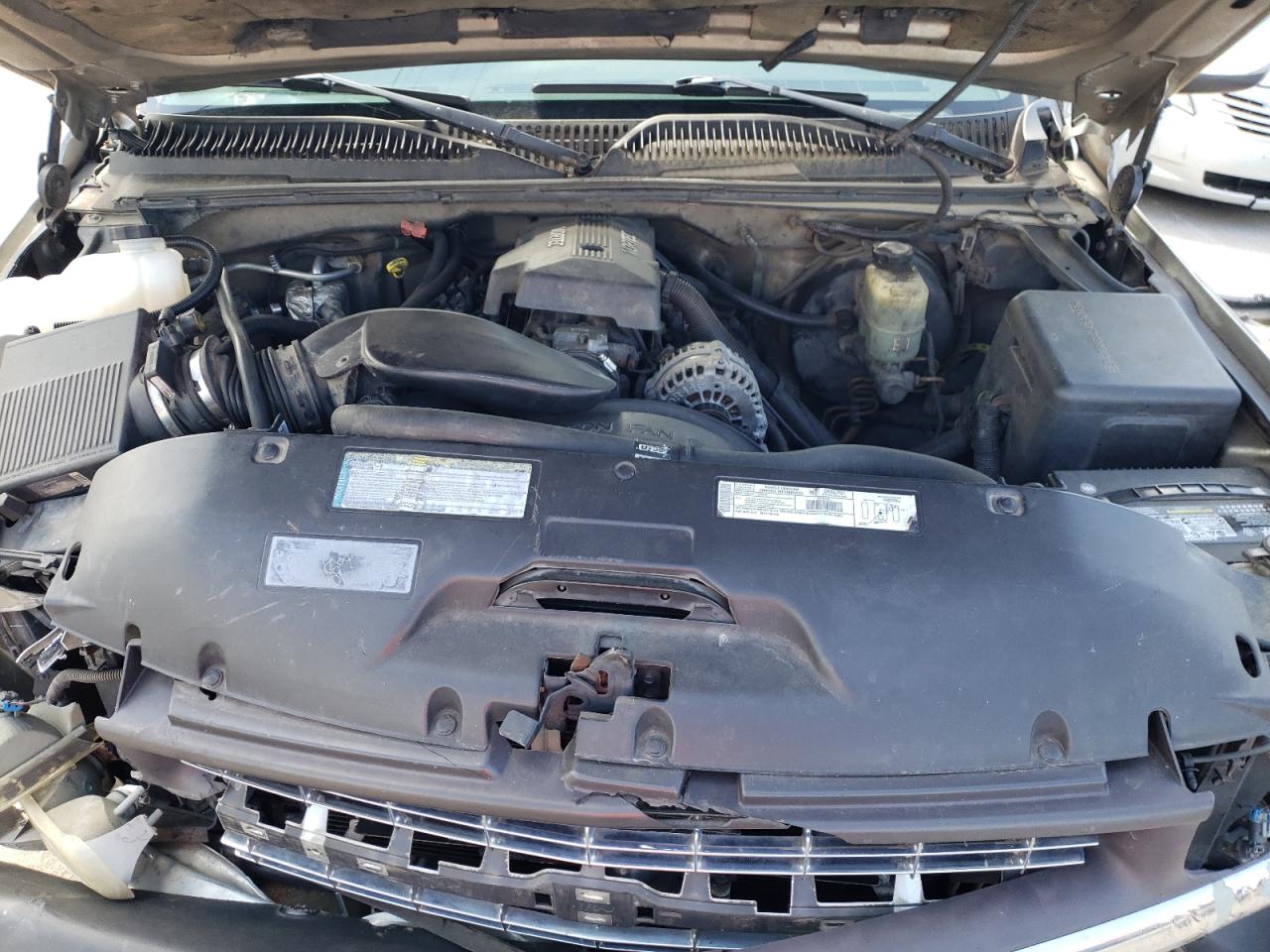 Photo 7 from auction – 2000 CHEVROLET SILVERADO with VIN 2GCEK19T5Y1156134