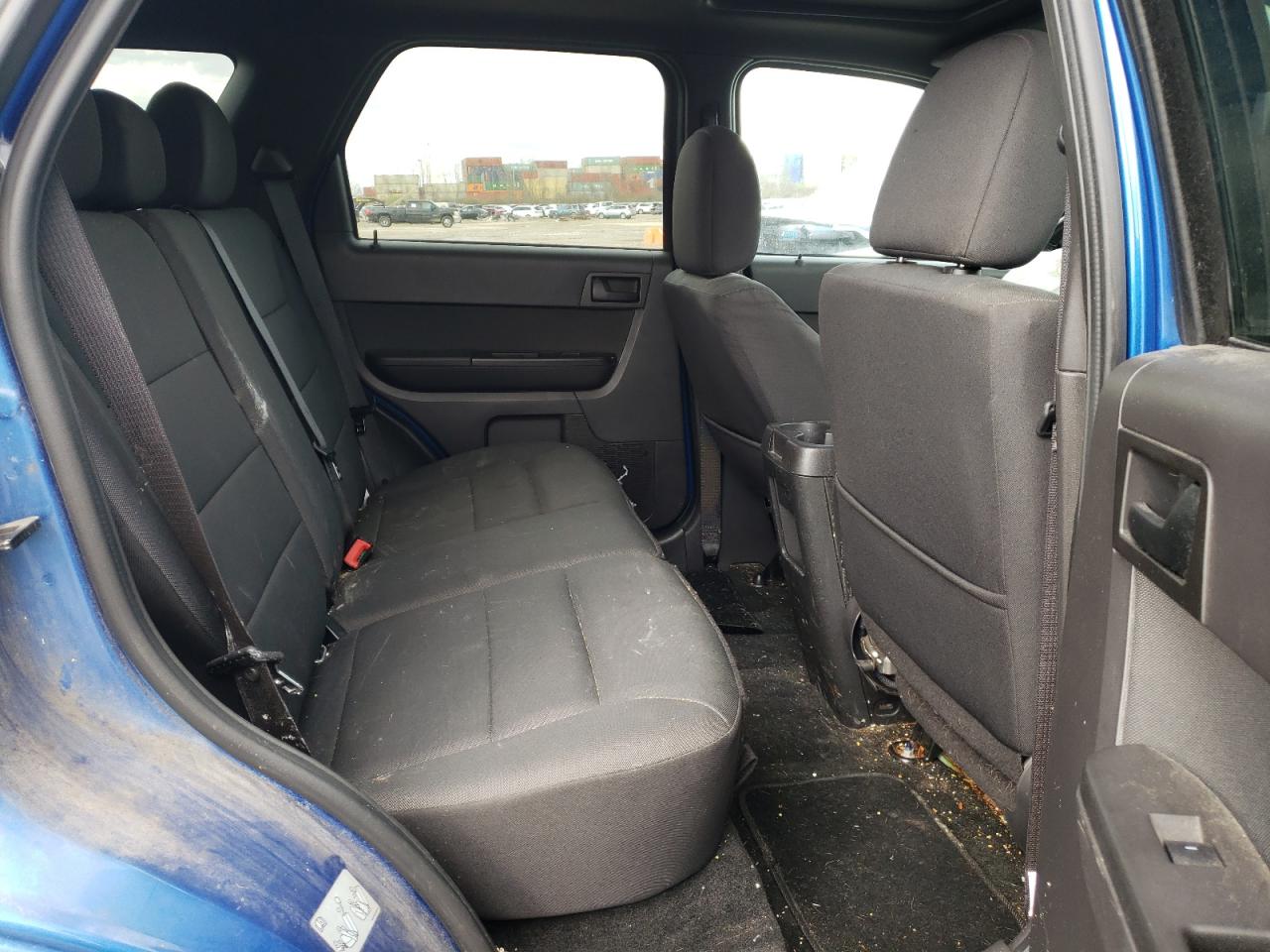 Photo 6 from auction – 2011 FORD ESCAPE XLT with VIN 1FMCU0DG5BKB45160