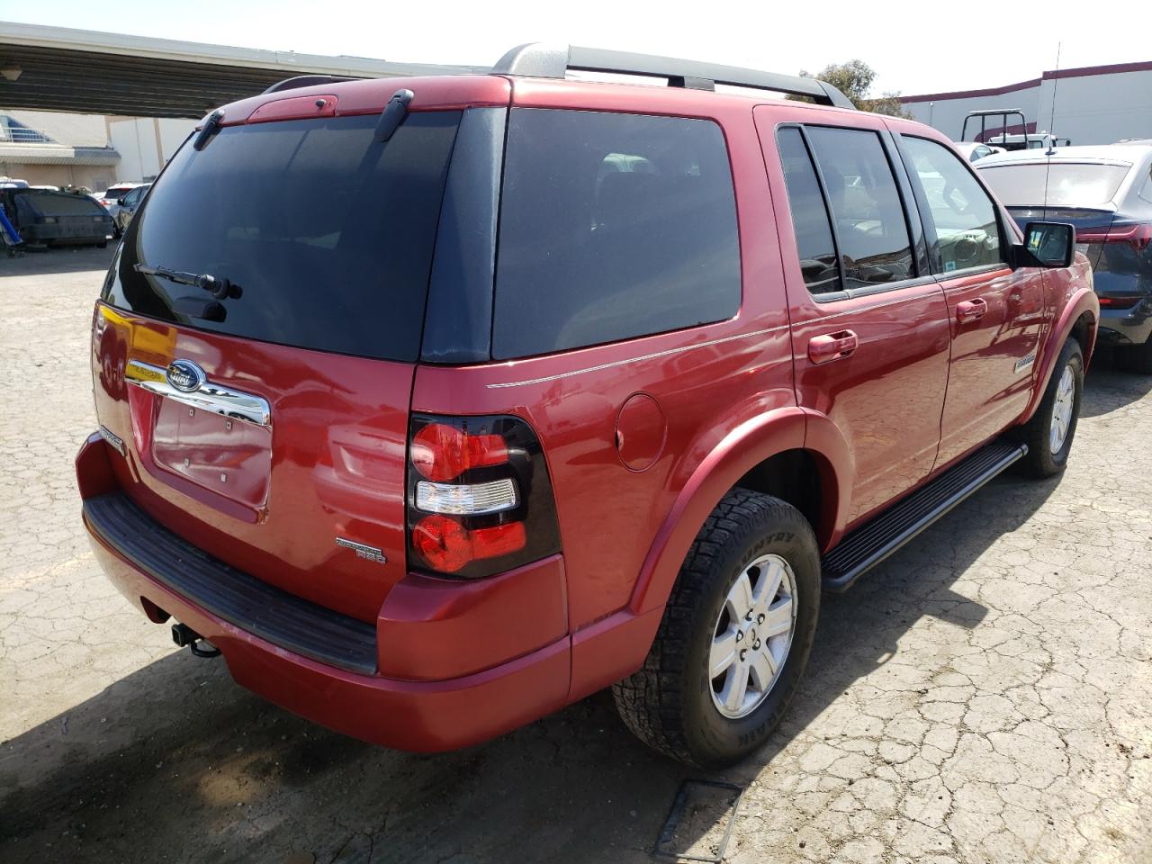 Photo 4 from auction – 2007 FORD EXPLORER X with VIN 1FMEU73E97UB68471