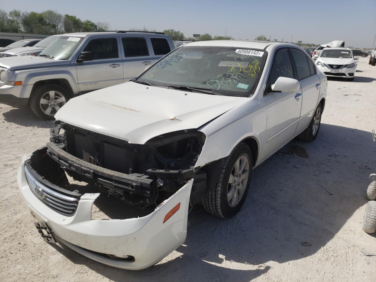 Photo 2 from auction – 2007 KIA OPTIMA LX with VIN KNAGE124675082817